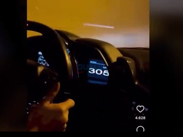 Me 305 km/h në tunelin e Kalimashit, Aleks Visha poston video në Tik Tok nga momenti kur shoqërohet nga policia