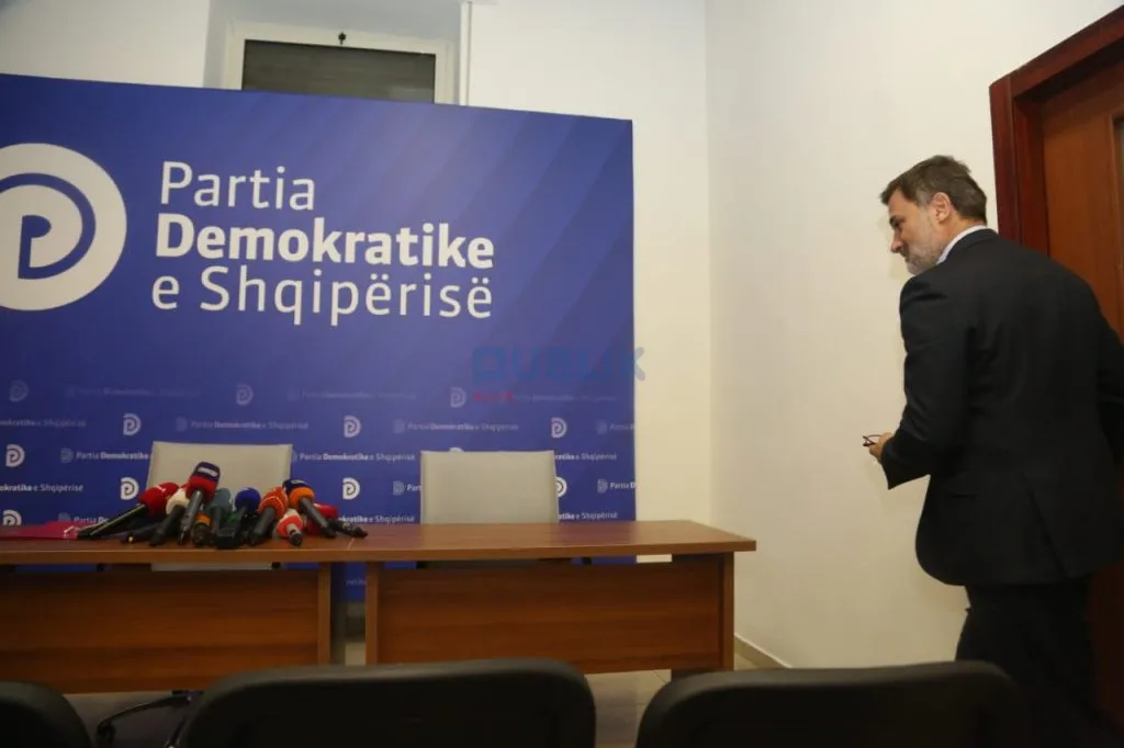 Çfarë pritet në mbledhjen e Kryesisë së PD për zgjedgjet e 14 majit. Zbardhen kërkesat e tre grupeve