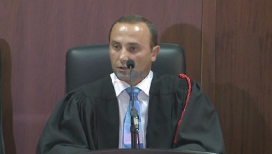 Gjyqtari Gerd Hoxha  liroi vrasësin serial Dan Hutra para 2 javësh