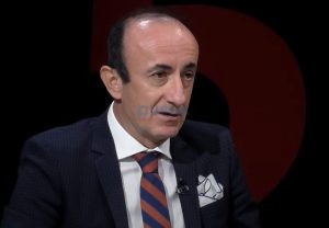 Deputeti Sula: Të lëmë luftën, në 14 maj duhet të jemi të bashkuar!