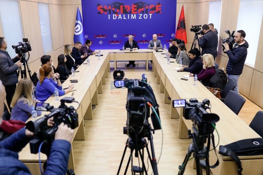 Skandali Rama-McGonigal/ Berisha: Yuri Kim e implikuar, Gjiknuri dhe Balla e çuan edhe në Elbasan
