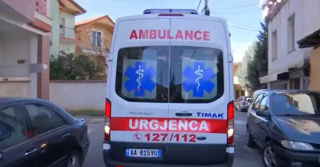 Kavajë/ Humb kontrollin e mjetit dhe përfundon jashtë rrugës, ndërron jetë në vend 30-vjeçarja
