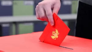 Zgjedhjet në Mal të Zi, Gjukanoviç në avantazh ndaj Milatoviç