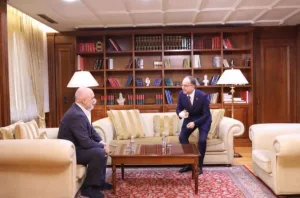 Rama i rrit rrogën Presidentit Begaj me 1.7 mln lekë