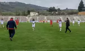 Kërcënohen arbitrat, FSHF anulon ndeshjen e Superiores