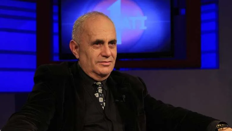 Profesor Fuga i bën skanerin situatës politike: Nga “bashkëjetesa” Berisha-Meta te muzika tallava e fushatës së Ramës dhe Alibeaj pa elektorat