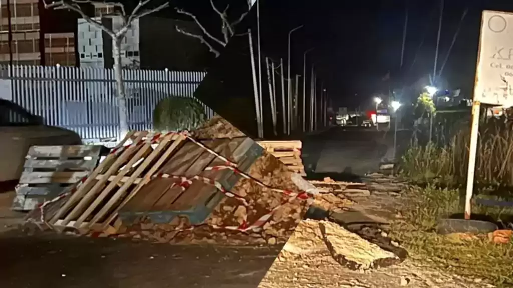 Bashkia e Lezhës burim aksidenti, kryen ‘punime’ rrugëve pa asnjë sinjalistikë