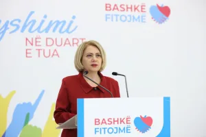 Denoncimi i PD: Ministria e Financave ka urdhëruar drejtorët e shkollave të pezullojnë nga puna mësuesit që kandidojnë për këshillat bashkiakë