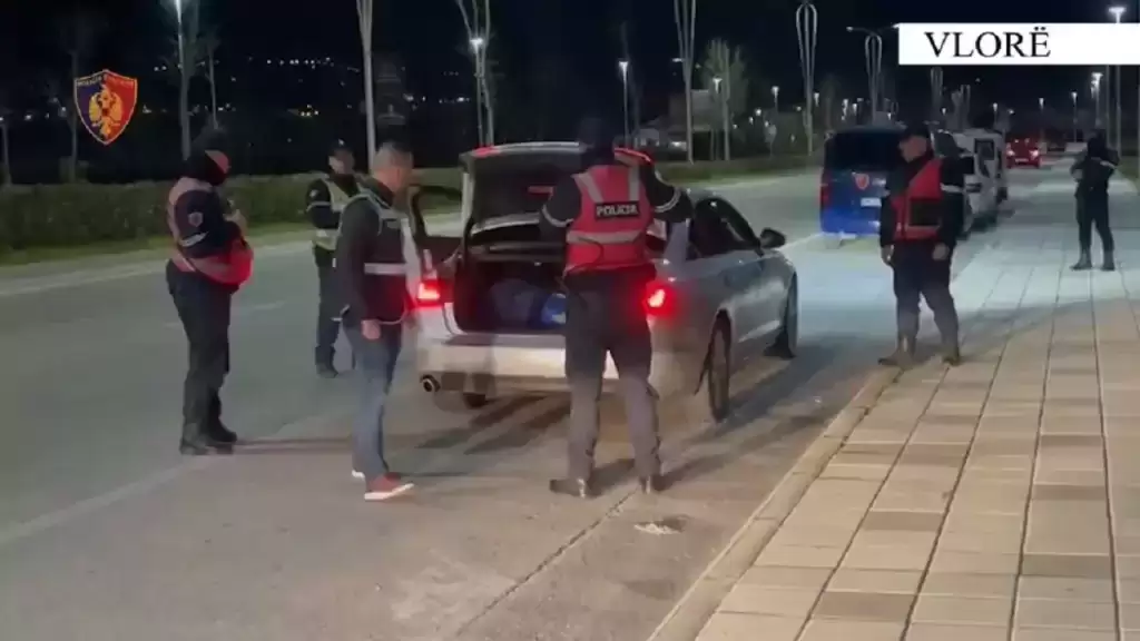 Vlorë/ Arrestohet 20-vjeçari me 350 doza kokainë e kanabis që i shiste në lokale