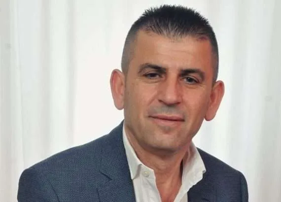 lirohet ish- kryebashkiaku i Vorës Agim Kajmaku, ishte në burg për drogë në Itali