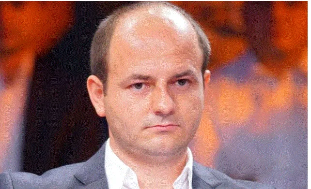Pse u zhduk kriza dhe ra qetësia?