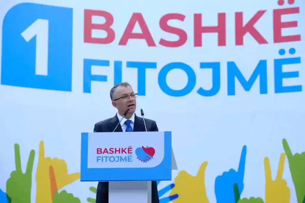 Igli Cara, kandidati i “Bashkë Fitojmë” për Durrësin: Ndryshimi në këtë qytet, emergjencë lokale e kombëtare