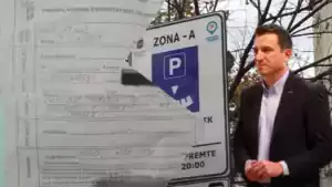 Edhe pse nuk punonte sistemi i parkimit  qytetarja gjobitet ngab Policia Bashkiake pas dy mesazheve për regjistrim