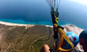 U hodh me parashutë nga Himara, ndërron jetë turisti çek