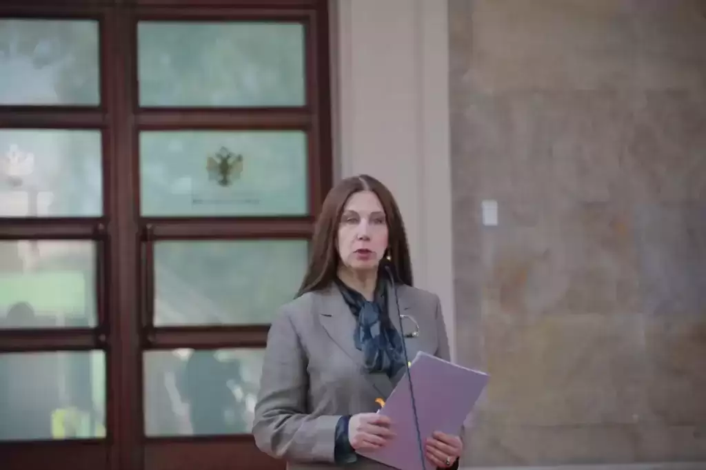Kumbaro flet për ligjin e ndotjes akustike: Do përdoren mekanizma sipas standardeve të OBSH-së për matjen e zhurmave dhe kontrollin e orareve