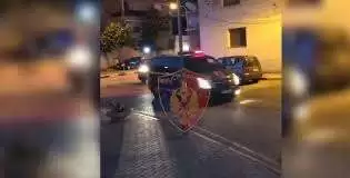 Tiranë/ 30-vjeçari gjendet në rrugë me damarë të prerë, policia jep detajet