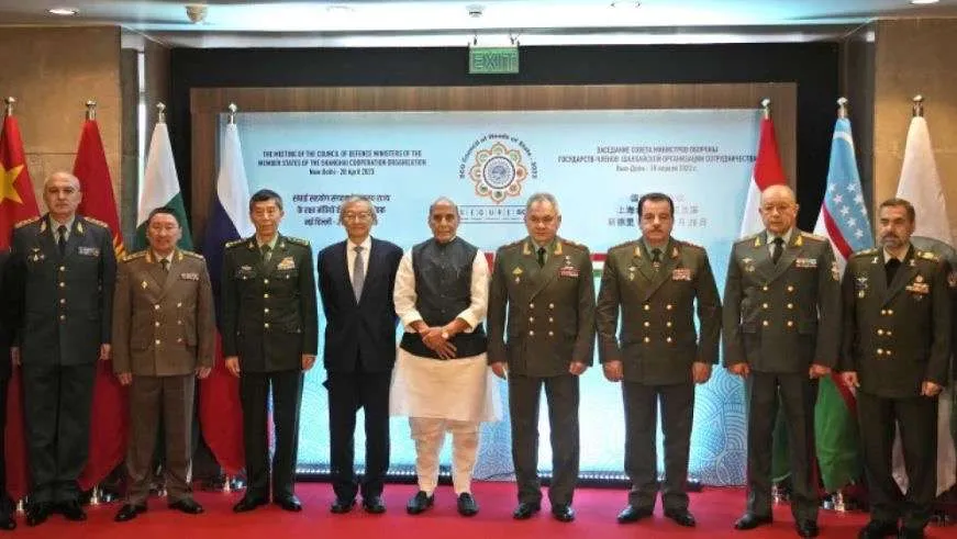Ministri i Jashtëm rus: SHBA po provokon një përplasje ushtarake me Rusinë dhe Kinën