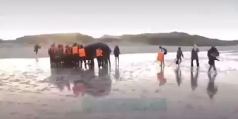 Populli i gomoneve/ Berisha publikon VIDEO-n: Ky është himni i Edi Ramës! 