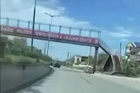 Qytetari ankohet pët aksin Shkozet-Durrës: Lamë gomat aty, Sako nuk shtron dot 1 km rrugë