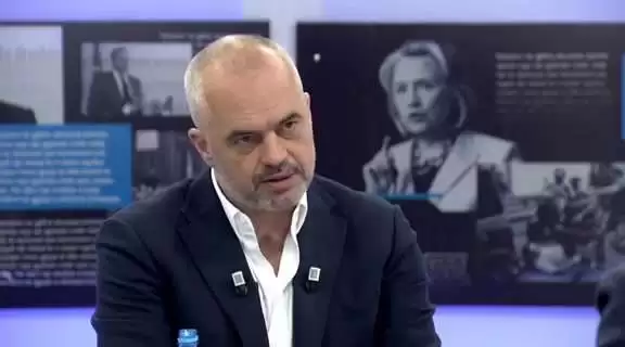 VIDEO/Gazetari Dritan Kaba, ka një lutje për të punësuarit e Ambasadës Amerikane