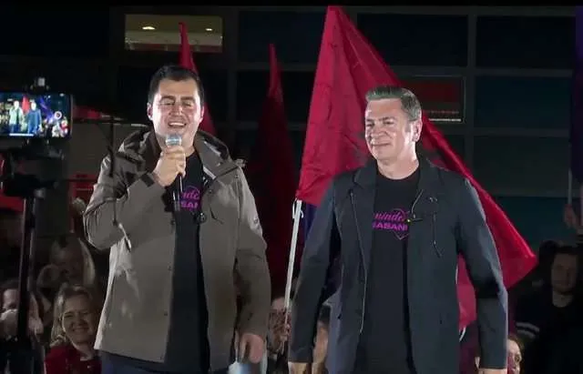 Kryebashkiaku socialist në Elbasan Llatja feston me Gjiknurin: Ishim të sigurt për fitoren