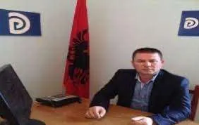 Krisma arme  në Peqin, plagoset ish- kreu i PD