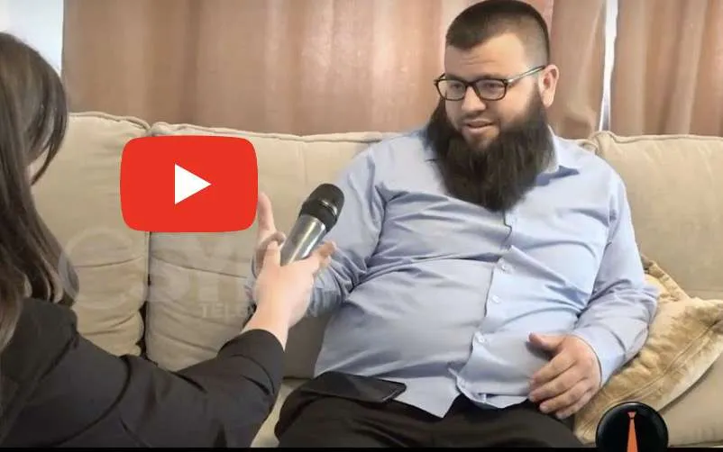 VIDEO/ Si të largosh xhindet, djajtë dhe magjitë e zeza, me një te kënduar