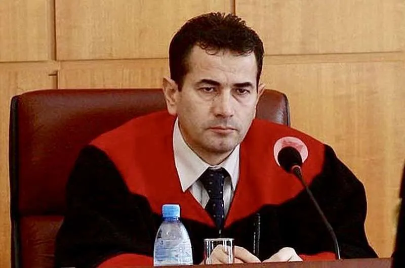 SPAK kërkon 1 vit burg për ish-kryetarin e Gjykatës Kushtetuese, Bashkim Dedja