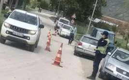 Maliq/  Shoferi përplas të moshuarin me biçikletë