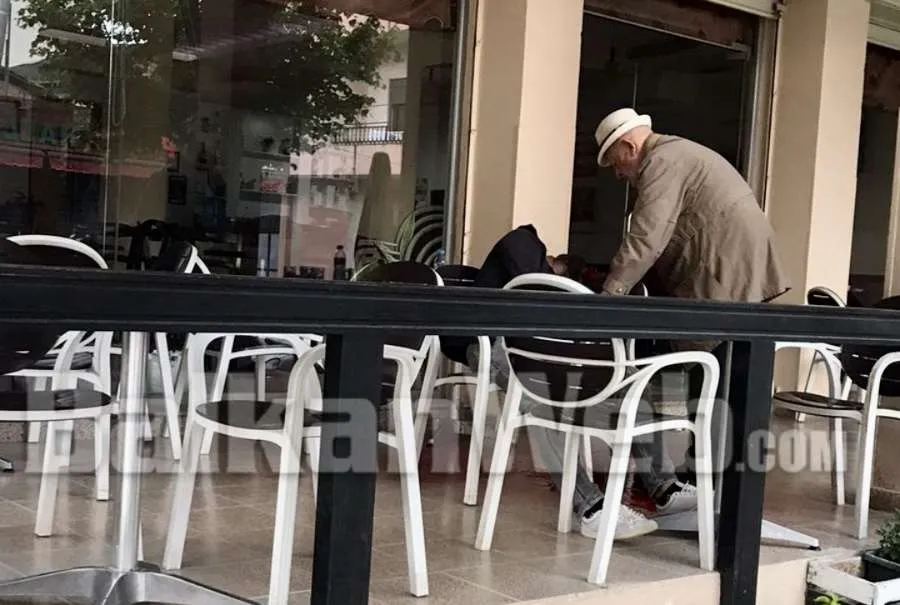 Kavajë/ Viktima ishte me babanë në një lokal në Kavajë, autori pas vrasjes u lagua në këmbë (FOTO)