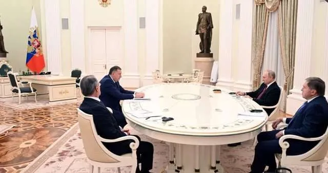 DASH: Takimi i Dodikut me Putinin, veprim shkurtpamës