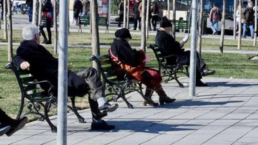 Emigrimi tkurr popullsinë,  në tre muajt e parë të vitit kishte më shumë vdekje sesa lindje
