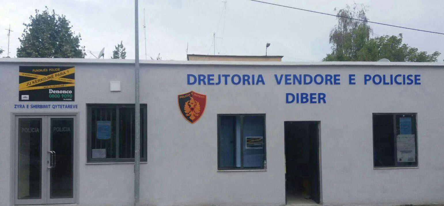 Dibër/ Burri  rreh dhe kërcënon me vdekje gruan dhe djalin e mitur