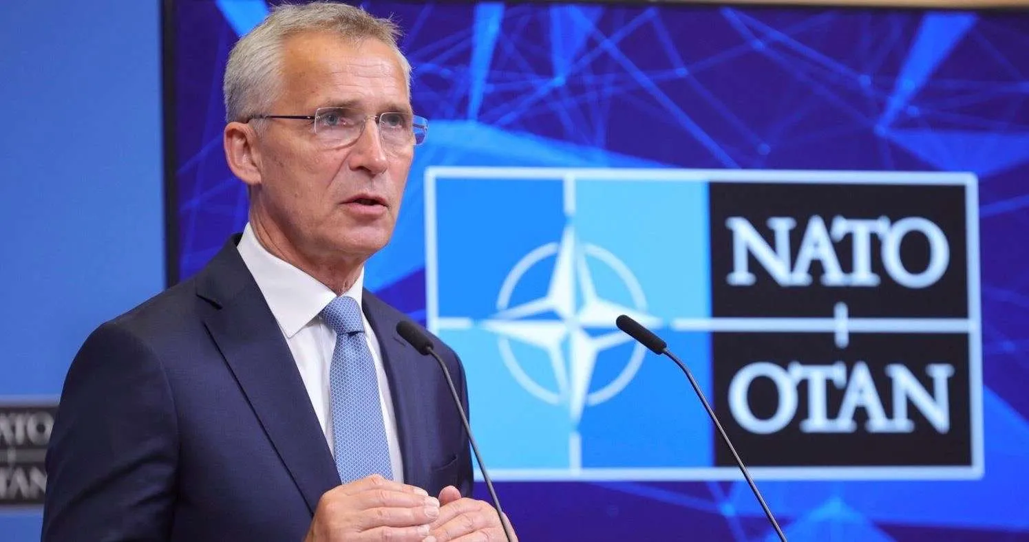 Tensionet në Veri, Stoltenberg: Kosova të mos ndërmarrë hapa të njëanshëm dhe destabilizues