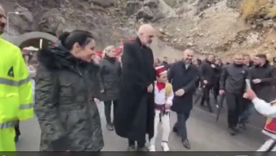 VIDEO/ Rruga e Arbrit, premtimi i Ramës në çdo fushatë!