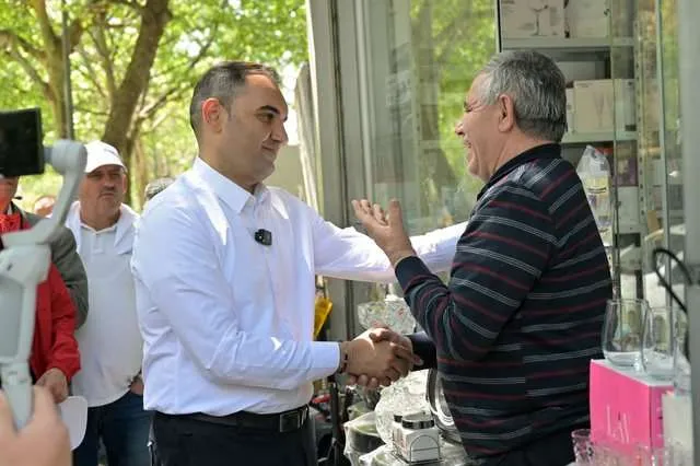 Nga investimet tek betonizimi i Tiranës/ Këlliçi diskuton për problematikat në kryeqytet