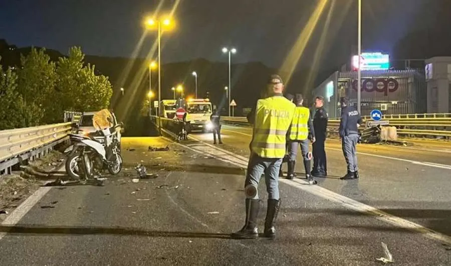 Itali, humbin jetën në aksidentin tragjik nënë e bir me origjinë  shqiptare