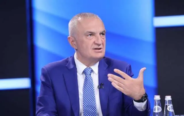 Rama e quan “Like floriri”/ Meta “bën për ujë të ftohtë” kryeministrin