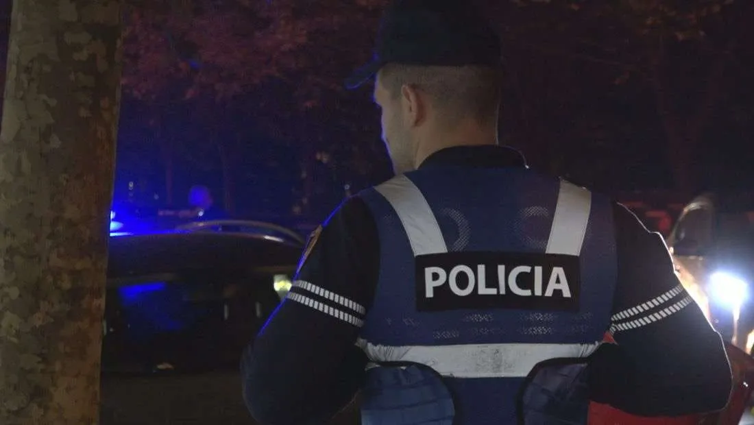 Paskuqan, gruaja i ngul thikën burrit 25-vjeçar