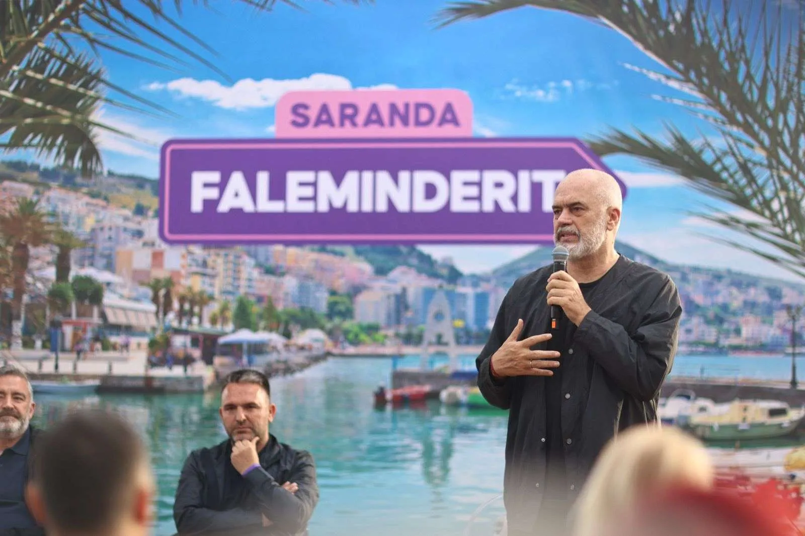 “E kanë bërë zhele flamurin e PS”, Rama nga Saranda: Kadastra, pasqyra e turpit për partinë tonë!