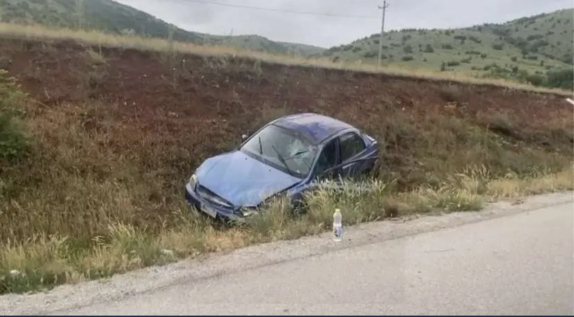 Aksident i rëndë në aksin Bilisht-Kapshticë/ Mjeti del nga rruga, lëndohet drejtuesi dhe pasagjeri