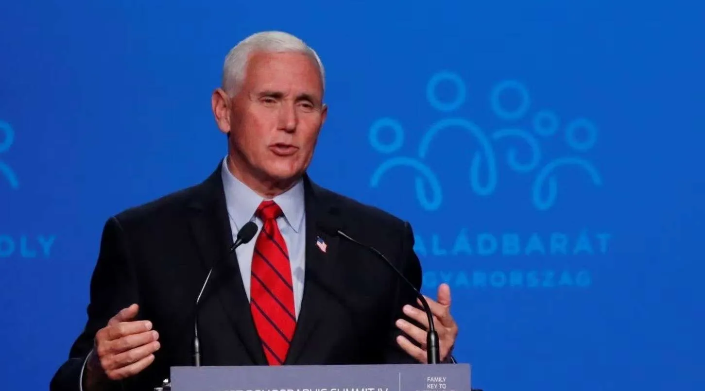 Mike Pence shpall kandidaturën për president të SHBA-ve