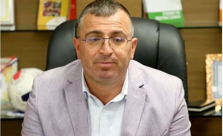 Lefter Alla i mërzitur, pse nuk lirohem dhe unë si Tahiri: Nuk rri dot në qeli, jam i sëmurë