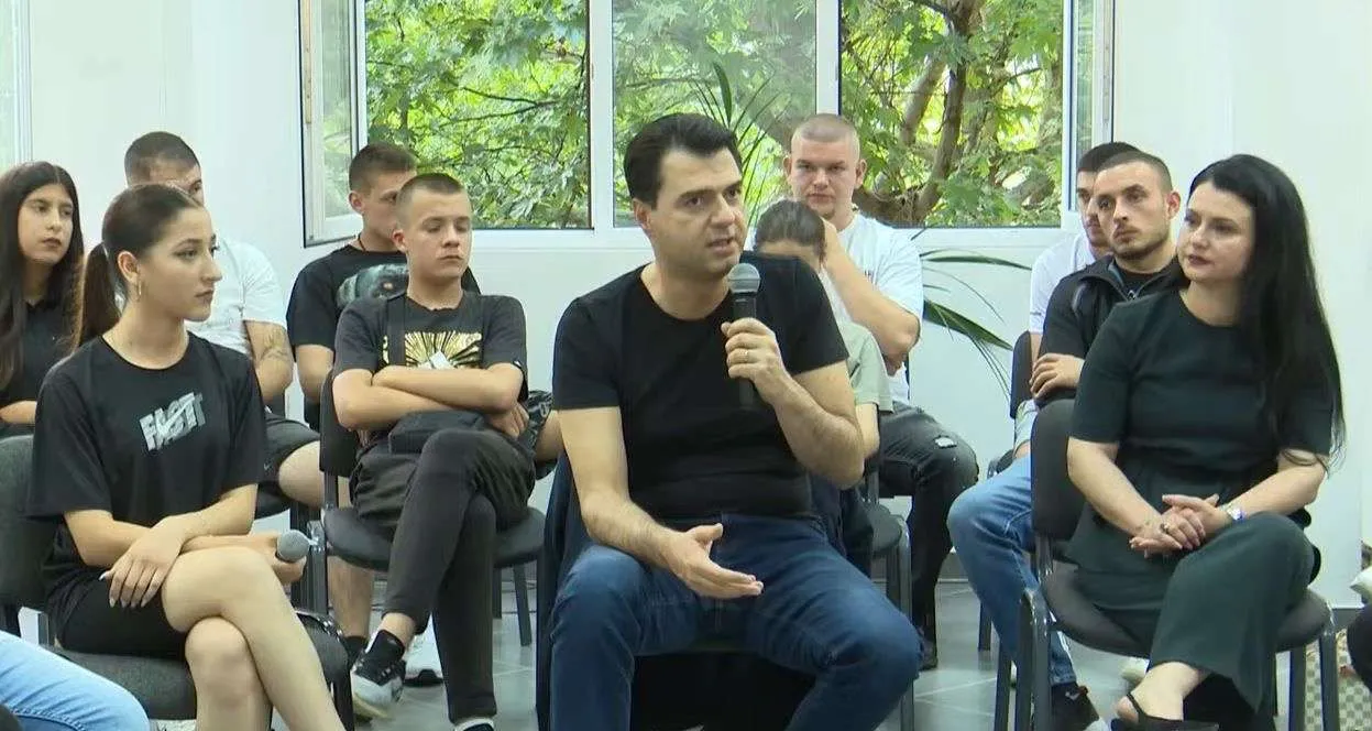 Basha nga Berati: Boll me revolucion, i ka dalë boja