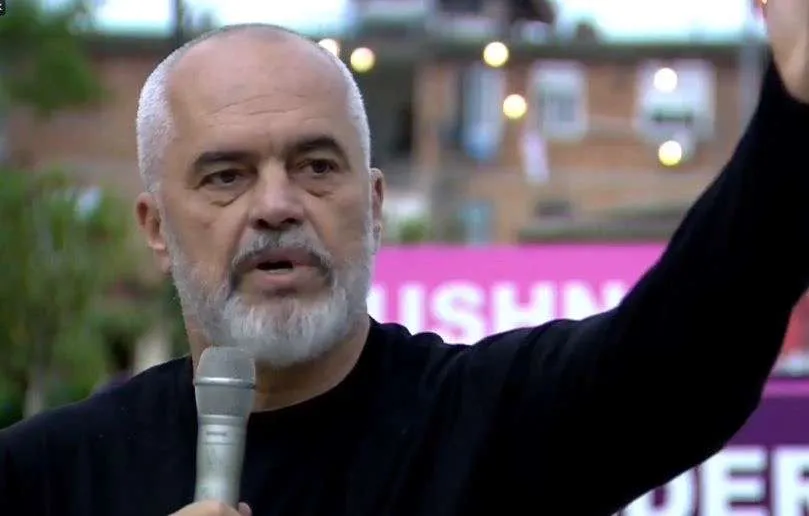Rama falënderon lushnjarët: Mos i lejoni t’ju shtrembërojnë pamjen drutë e shtëmbër