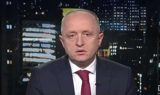 Kur e gjen veten te testamenti i Rrapush Xhaferrit!