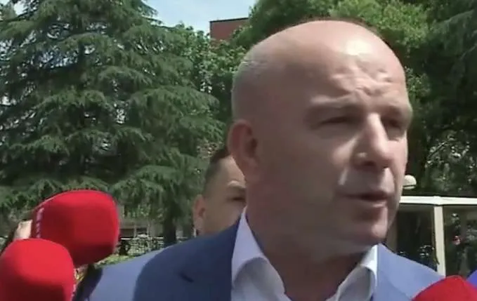 Tensionet në mbledhjen e Kryesisë, deputeti i PD-së: Vrapohet për të kapur postin e kryetarit!