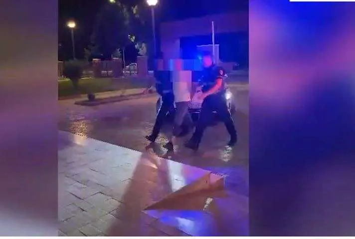 TIRANË/ Arrestohet 31-vjeçari i armatosur në makinë
