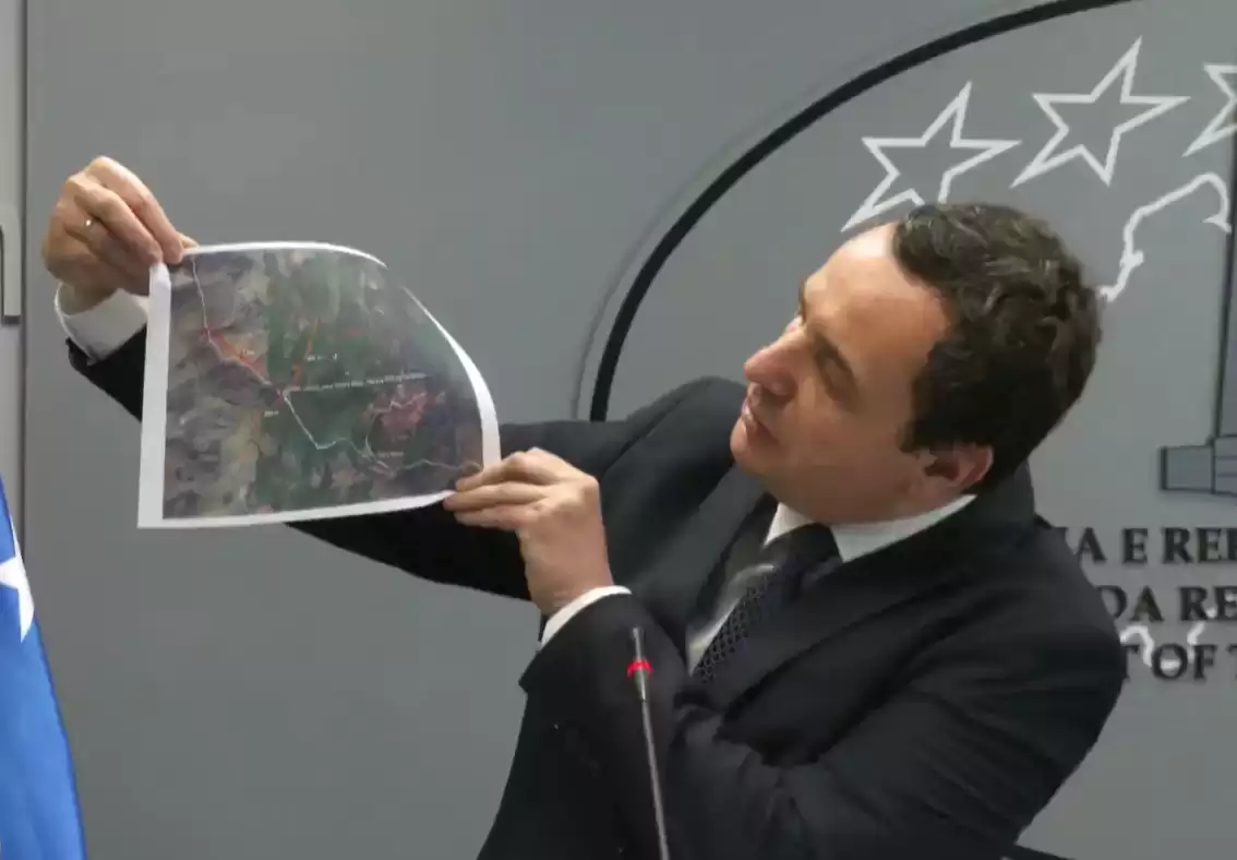 Albin Kurti:  Heshtja KFOR-it nuk i kontribuon as de-eskalimit, as hetimit e as drejtësisë