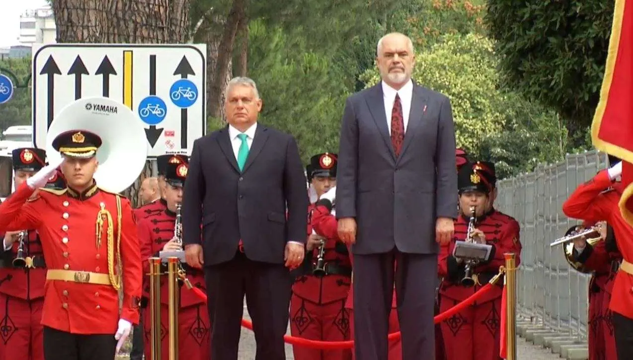 Kryeministri hungarez, Orban  vizitë zyrtare në Tiranë